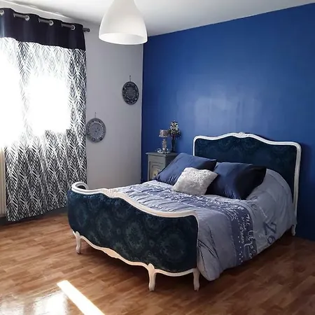 51 Avenue Du Pont Apartman